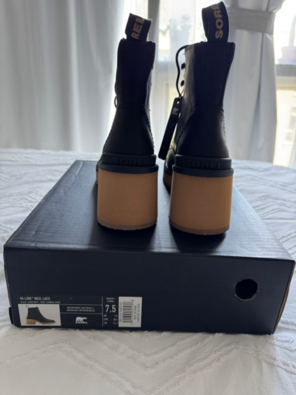 SOREL Hi-Line Heel Lace Boot - NEW - Black - Size 7.5